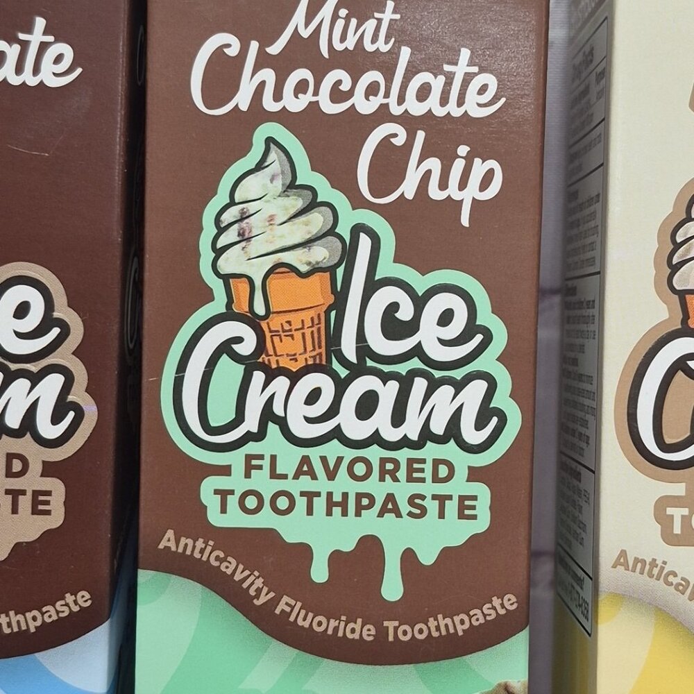 4x Brush Buddies Ice Cream Flavored Toothpaste Cookie Vanilla Mint Chocolate 🍫 - Picture 4 of 11